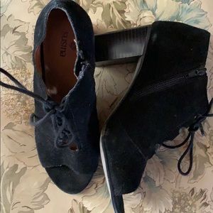 Black suede lace up heel